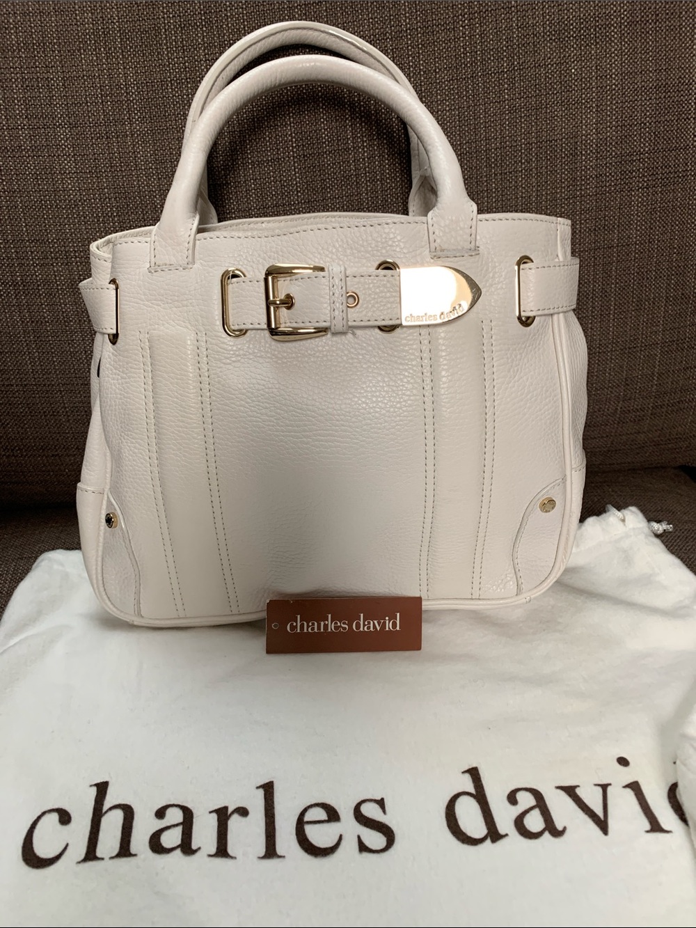 Charles David White Leather Y2K Hand Bag with dust bag
